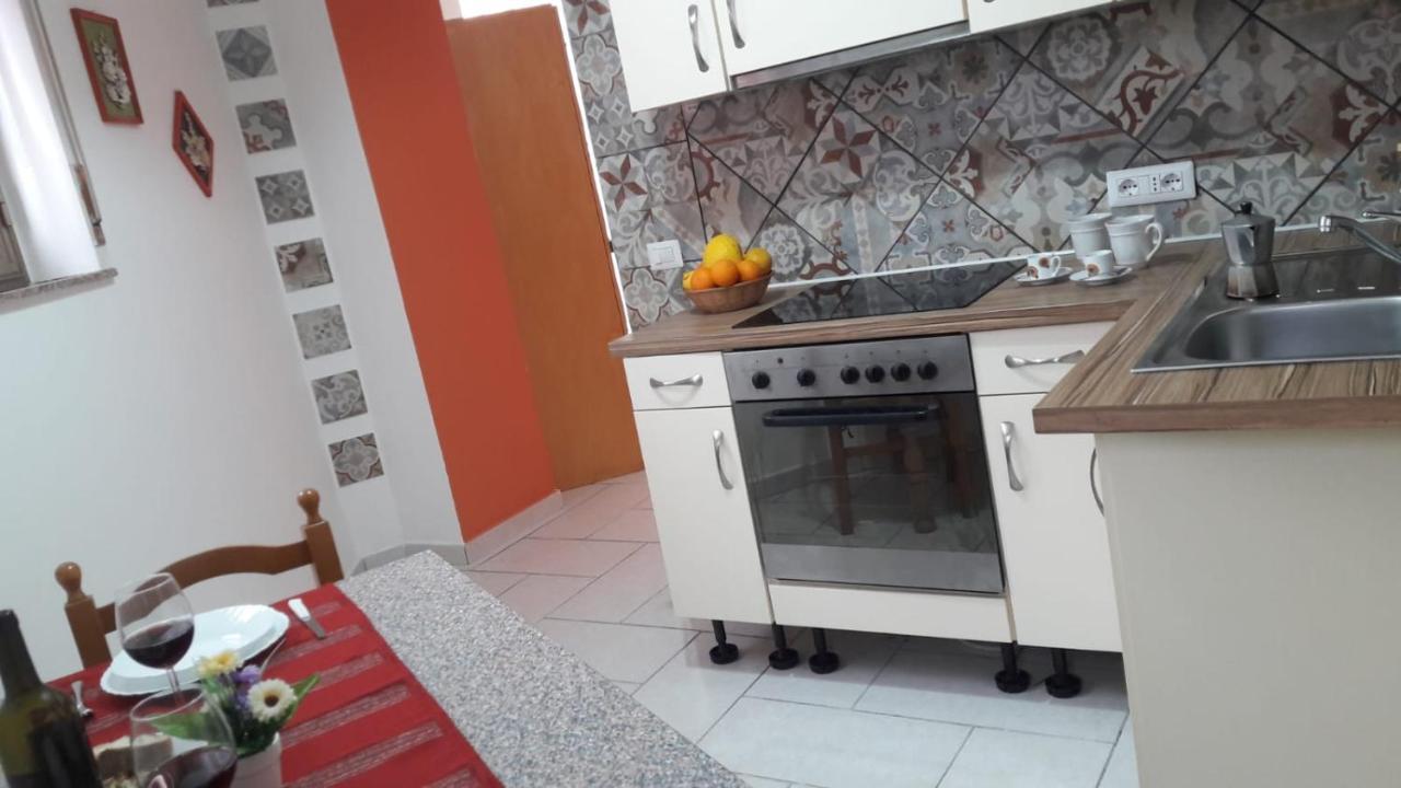 Estia Holidays Apartments - Таорміна Екстер'єр фото