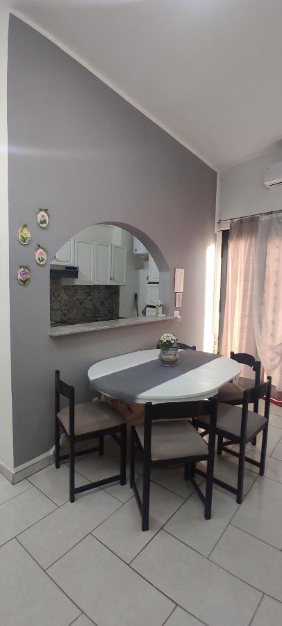 Estia Holidays Apartments - Таорміна Екстер'єр фото