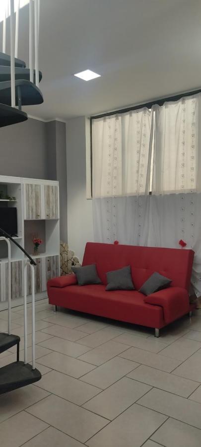 Estia Holidays Apartments - Таорміна Екстер'єр фото