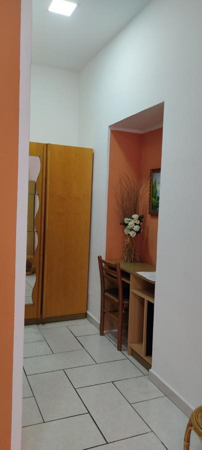 Estia Holidays Apartments - Таорміна Екстер'єр фото